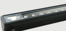 Réglette LED 18 W 24 V RGB IP65